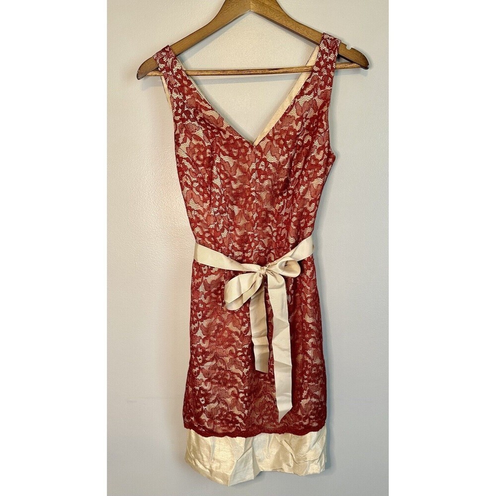 The Limited Dress Gold Satin With Maroon Lace Overlay V Neck Sleeveless Sz 6